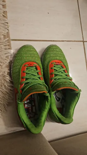 Tenis nike lebron