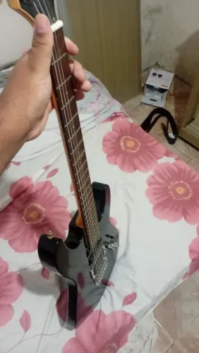 Guitarra menphys by tagima