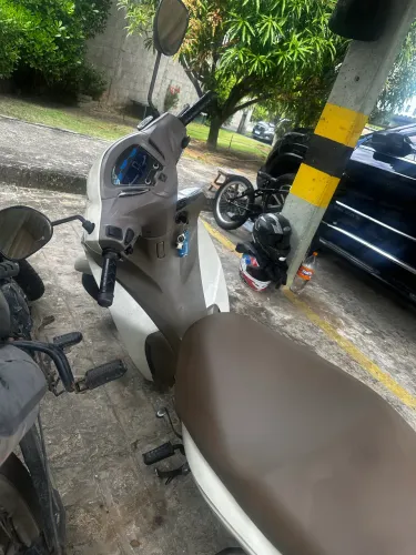Honda biz