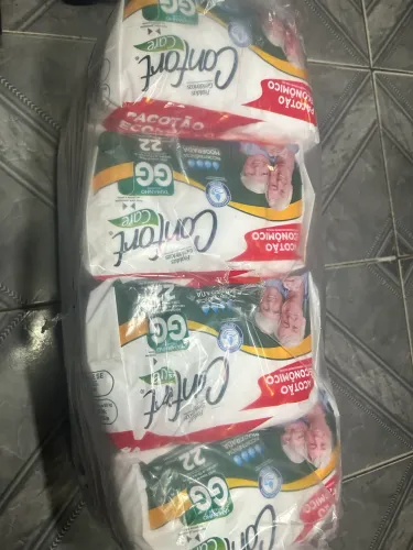 Fraldas descartáveis 