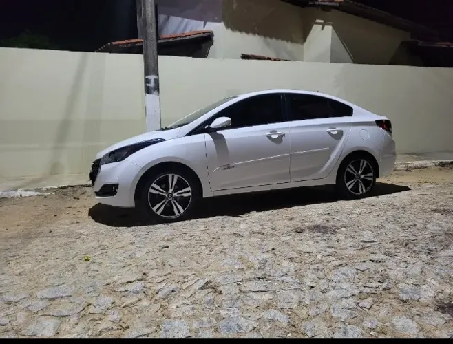 Hyundai HB20S C.plus/c.style1.0 Flex 12V Mec. 4P 2019