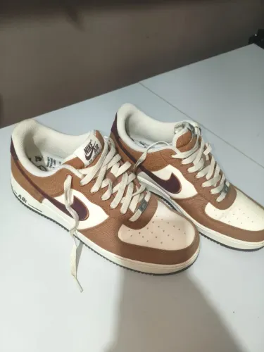 Tênis Nike Air Force 1 ´07 LV8 Masculino - Marrom