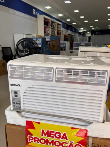 Ar condicionado de janela Bravolt