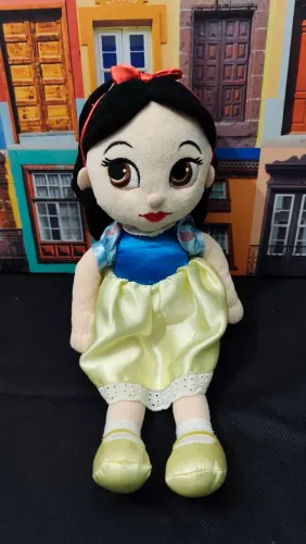 Branca de Neve Disney Store - Pelúcia Original | 30 cm