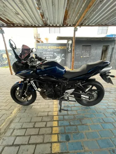 Vendo fazer 600 semi carenada