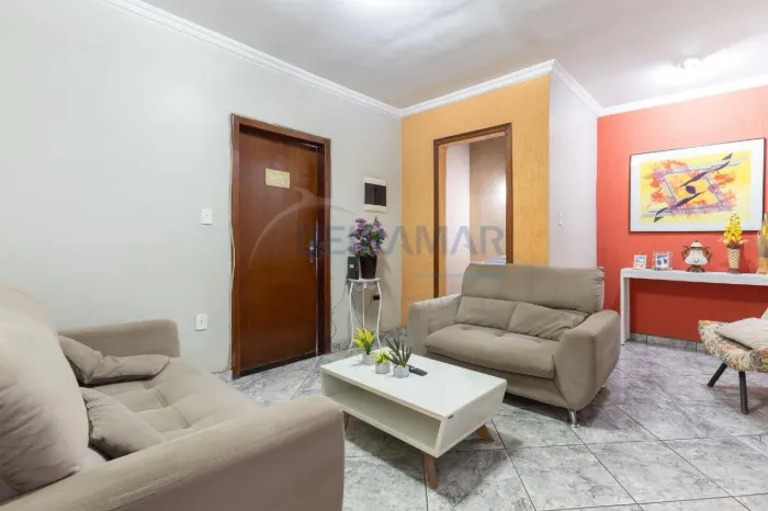 Loja + apartamento 3 quartos (2 suítes), 100 m² QS 612, Samambaia Norte/DF