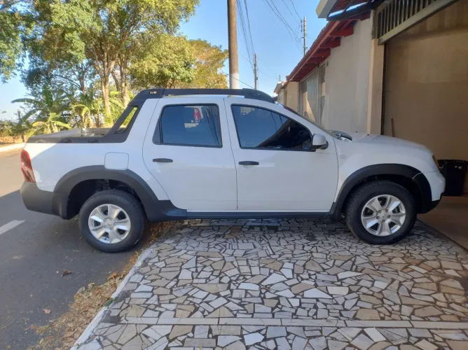 Renault Duster Oroch Exp. 1.6 Hi-flex 16V Mec. 2020