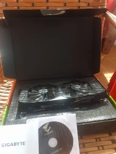 Rtx 2060 Gigabyte com nota