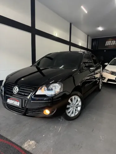 Volkswagen Polo Sedan 1.6 MI Total Flex 8V 4P 2011