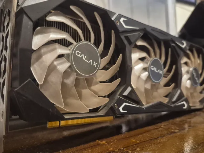 Rtx 3060ti Galax SG Triple Fan Gddr6x RGB