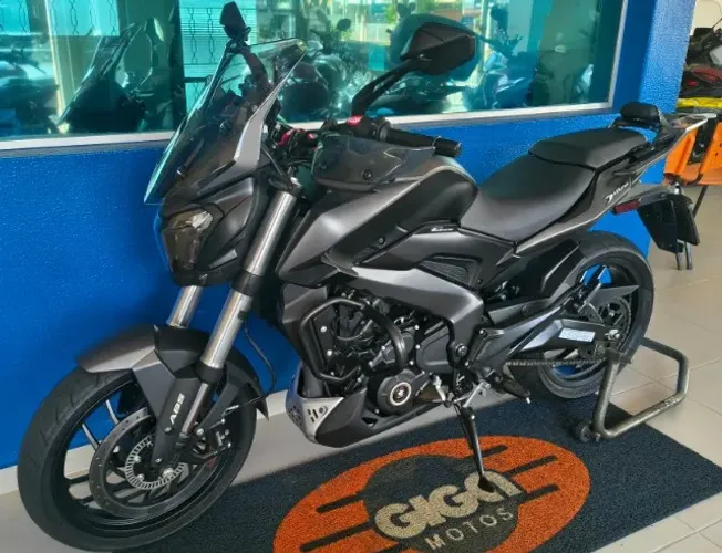BAJAJ DOMINAR 400 2023/2024 