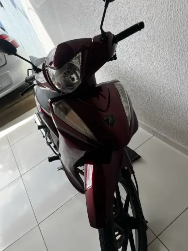 Moto Bull semi nova 
