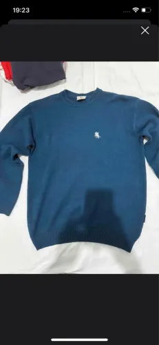 Suéter azul Polo & Cia