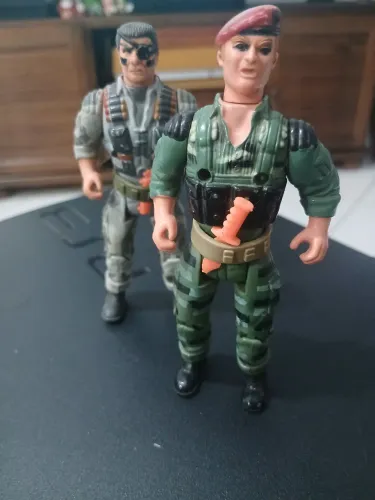 boneco sos comandos antigo