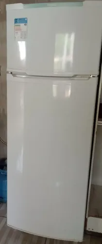 Geladeira  Frost free 332L  Branca Consul 