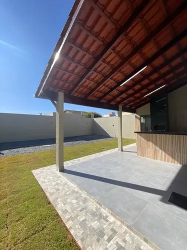 VENDO CASA REGIAO DO PARQUE BRASILIA EM ANAPOLIS COM LOTE DE 360 metros