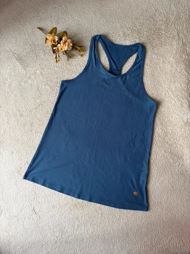 Blusa de ginástica, tamanho M