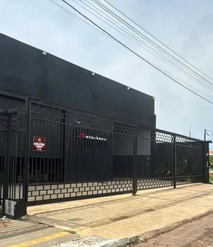 Galpão Comercial à Venda no Jardim Imperial Goiânia-GO codigo: 392207