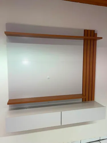 Rack e painéis de parede para TV