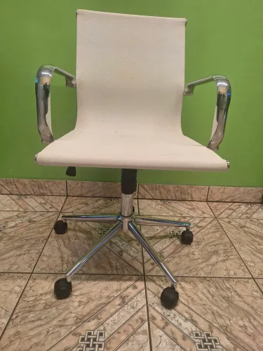 Cadeira Escritório Rivatti
