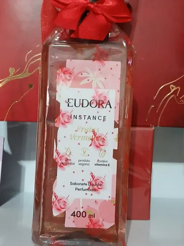 Sabonete líquido eudora karaté e frutas