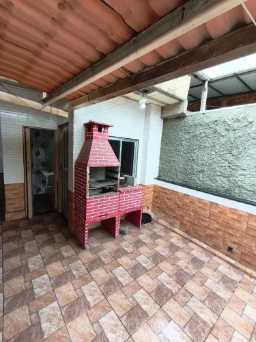 ? CASA PARA ALUGUEL - JARDIM 25 DE AGOSTO
