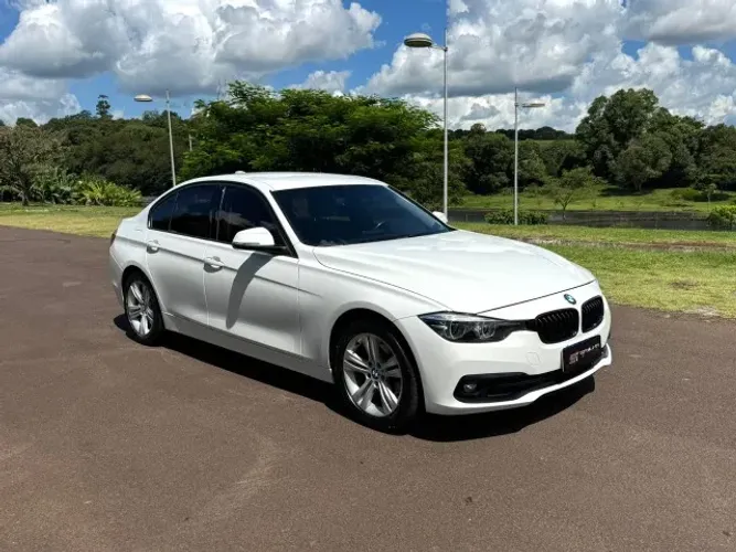BMW 320I A Modern/sport TB 2.0/a.flex 16V 4P 2018