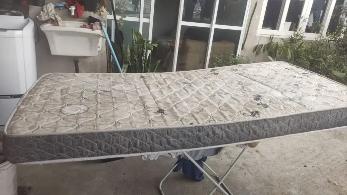COLCHÃO DE SOLTEIRO