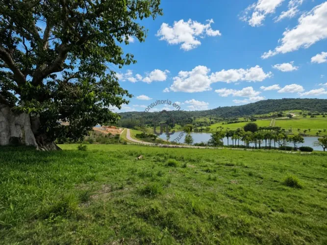 Terreno a venda no Condominio Haras La Estancia em Valinhos