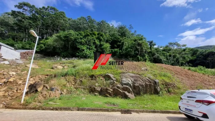 Terreno à venda em condomínio fechado no bairro Ingleses em Florianópolis