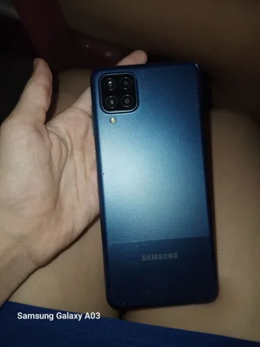 Vende-se um Samsung a12