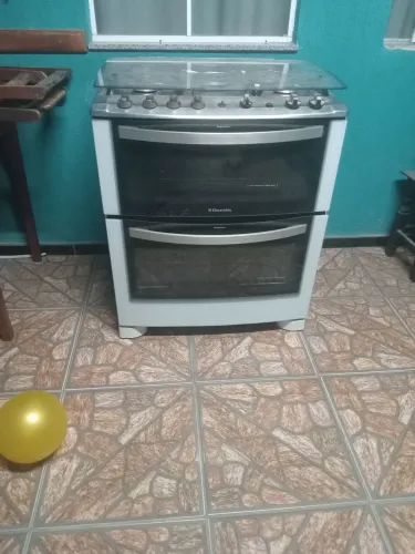 Fogão dois fornos cinco boas eletrolux