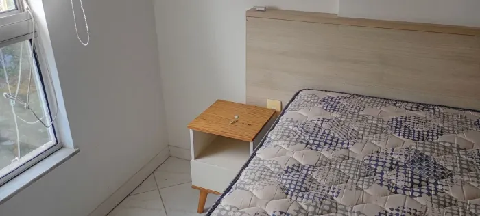 Vendo cama box com colchão ortobom