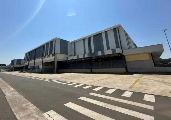 Galpão industrial no Cond. DVR Business Park em Limeira/SP