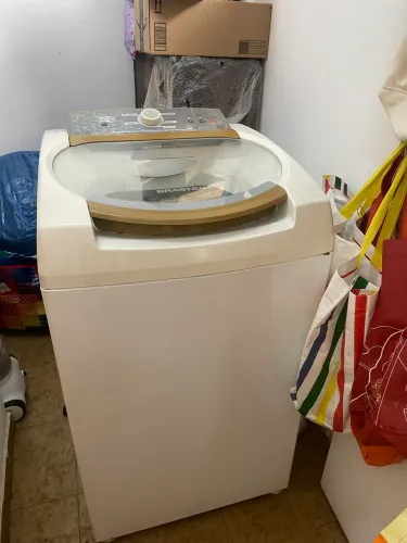 Máquina de lavar roupa c/ defeito