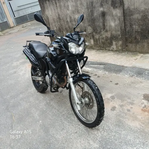 TENERE 250 (YAMAHA)