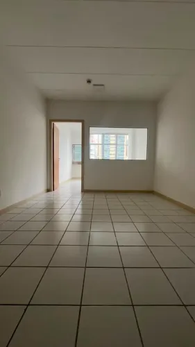 Sala comercial de 35m² para alugar no Edf. Max Center