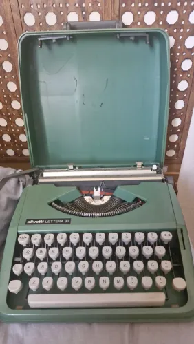 Maquina Escrever Olivetti