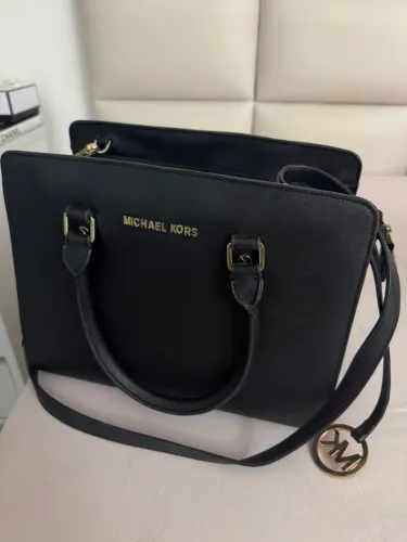 Bolsa MK
