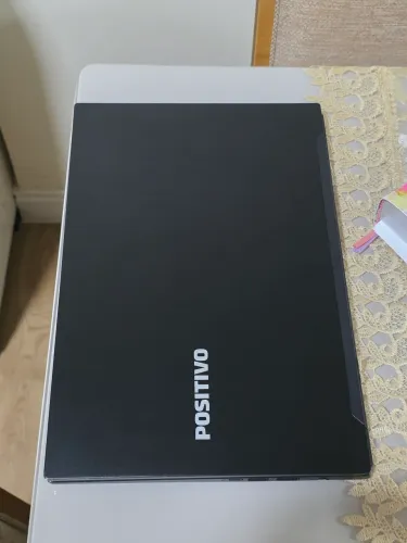 Notebook Positivo Master N4340, i3 10th, 8GB RAM e SSD de 256gb.