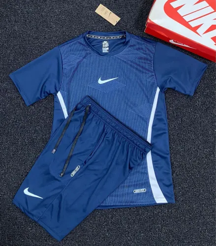 KIT NIKE AZUL ( M,G,GG )