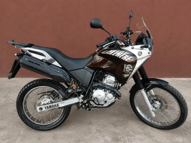 Tenere 250