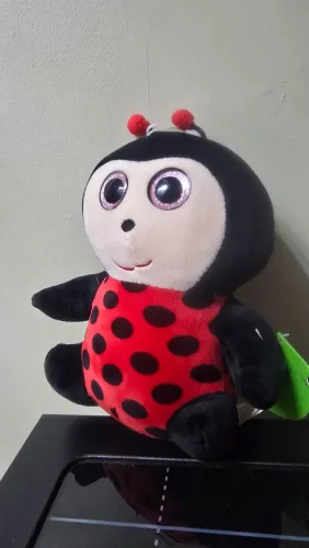 Joaninha de Pelúcia Olhos Grandes com Glitter 25cm - Com Selo Inmetro