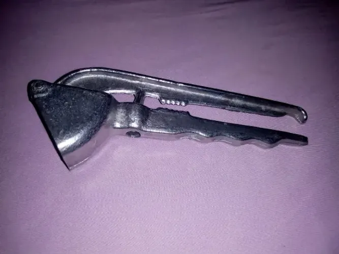Amassador de alho