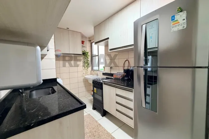 Apartamento no Condominio Turim 2 quartos sendo 1 suíte, térreo