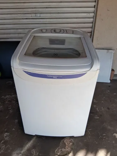 Máquina de lavar Electrolux 13kgs