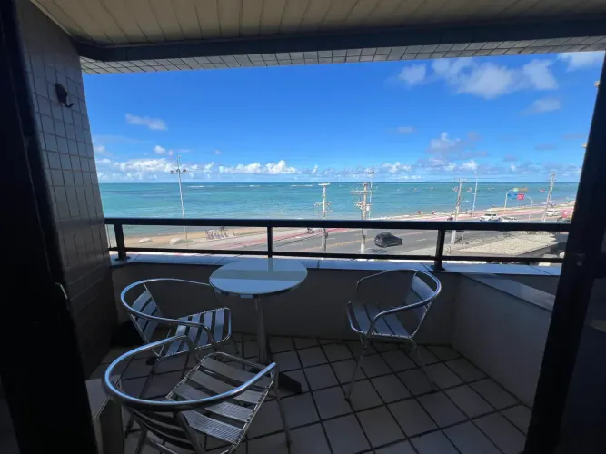 Imóvel para aluguel tem 76 metros quadrados com 2 quartos em Ponta Verde - Maceió - AL