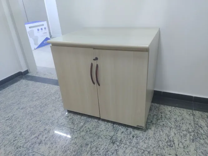 Armário semi novo