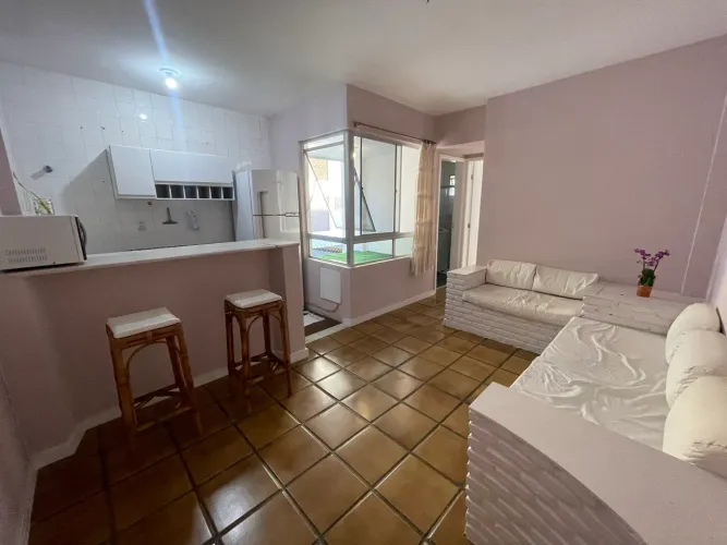 ALUGO APT QUARTO E SALA MOBILIADO COSTA AZUL