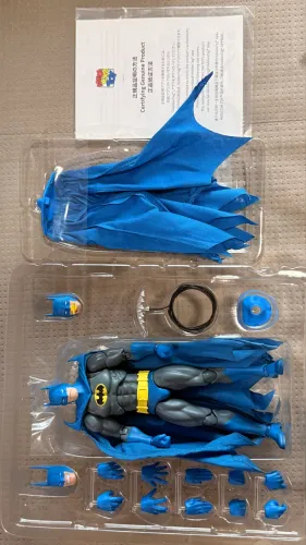 Batman Mafex hush Jumper / Knight crusader